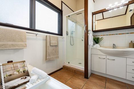 Photo of property in 33 Garthwood Road, Hillcrest, Hamilton, 3216