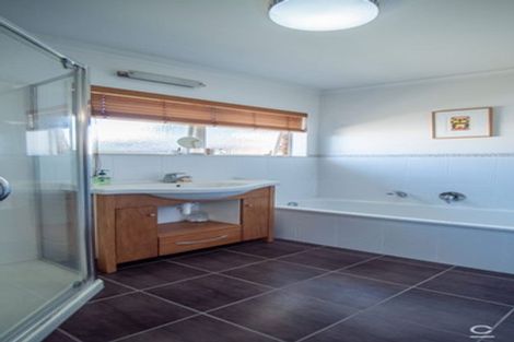 Photo of property in 12a Orkney Road, Mount Maunganui, 3116
