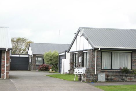 Photo of property in 3/3 Coronation Avenue, Welbourn, New Plymouth, 4310