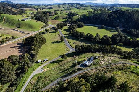 Photo of property in 362a Whananaki Road North, Opuawhanga, Hikurangi, 0181