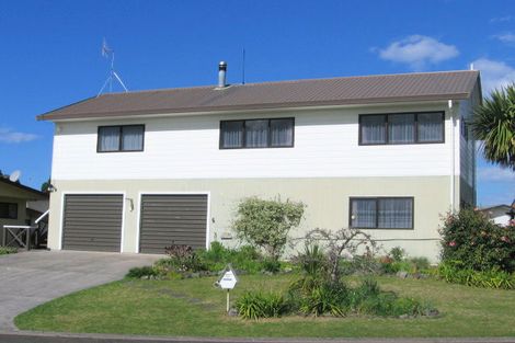 Photo of property in 161 Durrant Drive, Whangamata, 3620