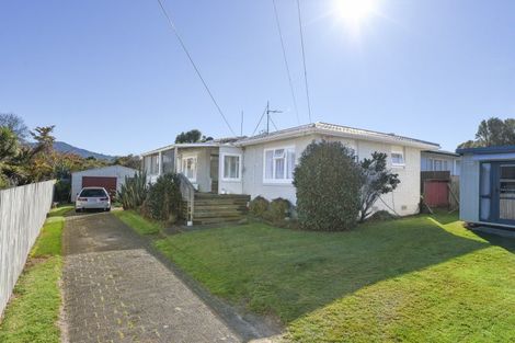 Photo of property in 16 Hunt Crescent, Hillcrest, Rotorua, 3015