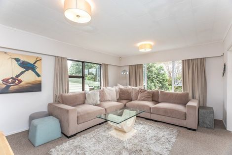 Photo of property in 8 Pennant Grove, Titahi Bay, Porirua, 5022