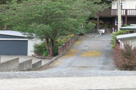 Photo of property in 47a Elmslie Road, Pinehaven, Upper Hutt, 5019