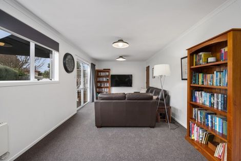 Photo of property in 9 Cobham Crescent, Tokoroa, 3420