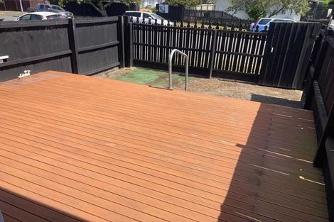 Photo of property in 50 Chipping Lane, Redwood, Christchurch, 8051