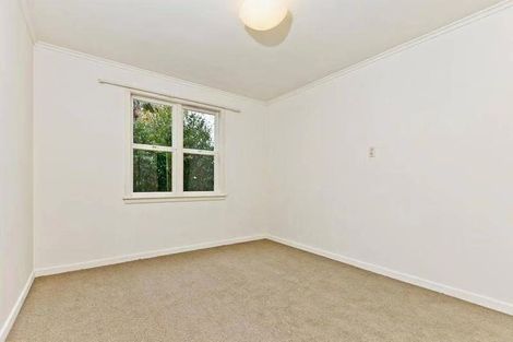Photo of property in 1/156 Forrest Road, Forrest Hill, Auckland, 0620