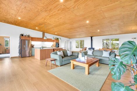 Photo of property in 625 Rangihau Road, Coroglen, Whitianga, 3591