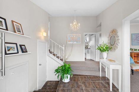 Photo of property in 25 Hillcrest Place, Avonhead, Christchurch, 8042