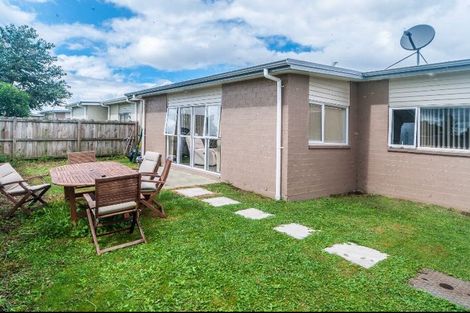 Photo of property in 30 Popokatea Drive, Takanini, 2112