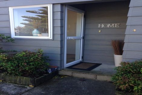 Photo of property in 4/56 Youngs Road, Papakura, 2110