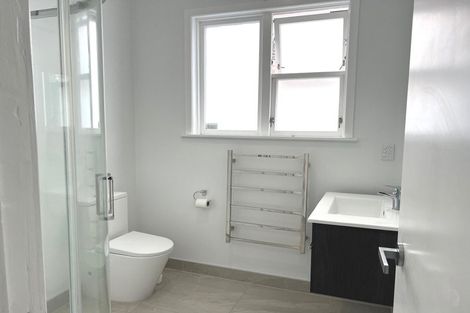Photo of property in 4 Moana Grove, Waiwhetu, Lower Hutt, 5010