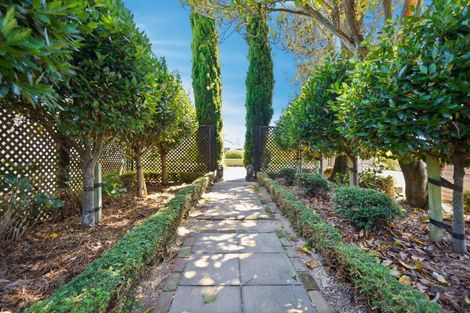 Photo of property in 2 Church Street, Amberley, 7410
