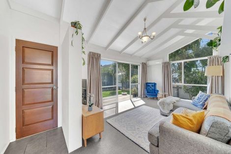 Photo of property in 9a Stuart Street, Holmes Hill, Oamaru, 9401