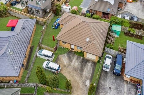 Photo of property in 15 Saybrook Place, Mangere, Auckland, 2022