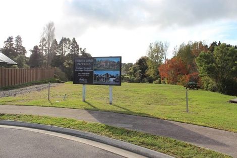 Photo of property in 11 Pike Place, Ferndale, New Plymouth, 4310