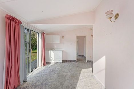 Photo of property in 30 Arawhata Road, Paraparaumu, 5032