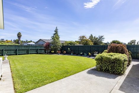 Photo of property in 7 Latham Stubbs Crescent, Waipawa, 4210