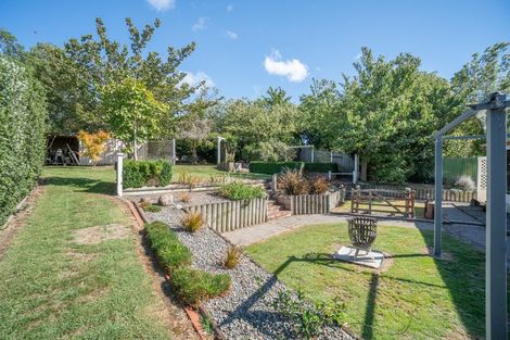 Photo of property in 4 Landau Court, Ashhurst, 4810