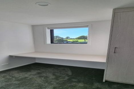 Photo of property in 1/81 Kervil Avenue, Te Atatu Peninsula, Auckland, 0610