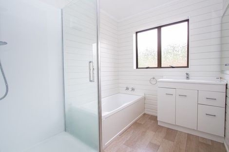 Photo of property in 124 Grey Street, Cambridge, 3434