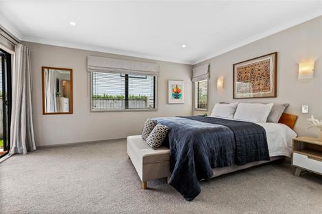 Photo of property in 7 Wautaiti Drive, Riverhead, 0820