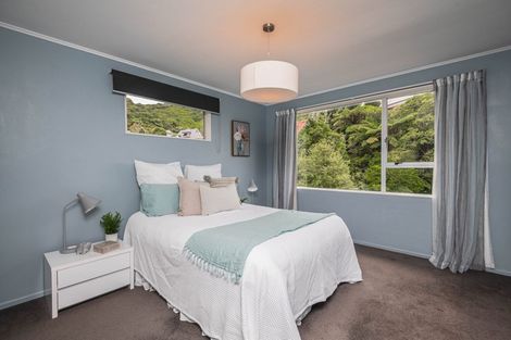 Photo of property in 41 Viewmont Drive, Harbour View, Lower Hutt, 5010