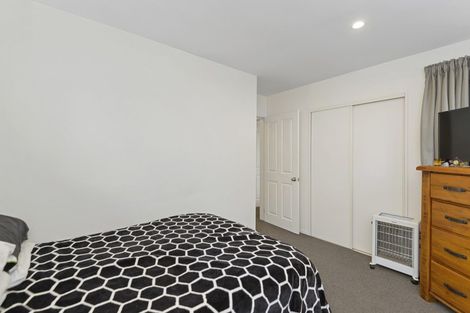 Photo of property in 77 Grafton Street, Waltham, Christchurch, 8011