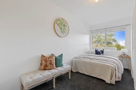 Photo of property in 82 West Harbour Drive, West Harbour, Auckland, 0618