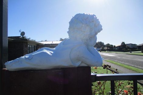 Photo of property in 117 Guy Street, Dannevirke, 4930