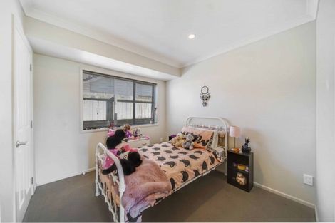 Photo of property in 32 Margarita Rise, Pukekohe, 2120