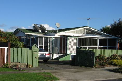 Photo of property in 96 Florence Avenue, Orewa, 0931