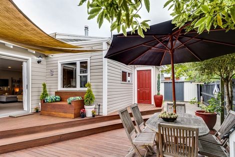 Photo of property in 12 Otatara Road, Taradale, Napier, 4112