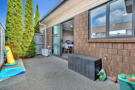 Photo of property in 108u4 Old Farm Road, Hamilton East, Hamilton, 3216