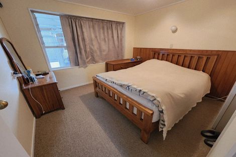 Photo of property in 2b Barbary Avenue, Kelston, Auckland, 0602