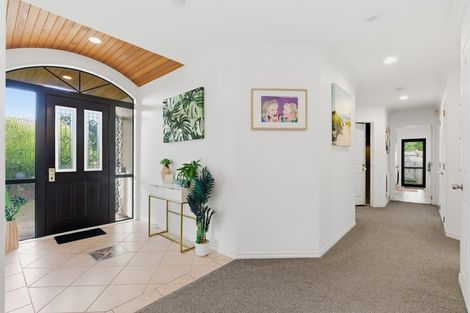 Photo of property in 35 Ocean Crest, Papamoa Beach, Papamoa, 3118
