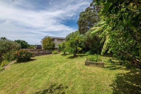 Photo of property in 94 Saddleback Rise, Murrays Bay, Auckland, 0630