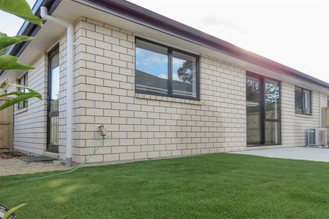 Photo of property in 35u2 Karaka Street, Nawton, Hamilton, 3200