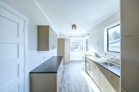 Photo of property in 17 Riley Crescent, Woolston, Christchurch, 8023