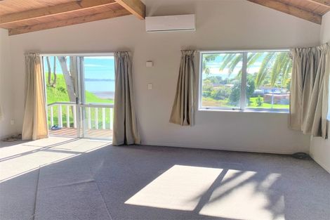 Photo of property in 238 Welcome Bay Road, Welcome Bay, Tauranga, 3112