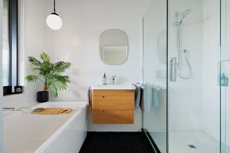 Photo of property in 36a Clyde Street, Mount Maunganui, 3116