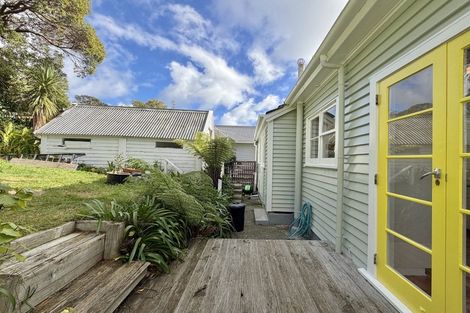 Photo of property in 14 Warwick Street, Wilton, Wellington, 6012