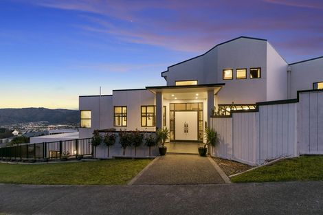 Photo of property in 23 Meadowbank Drive, Belmont, Lower Hutt, 5010