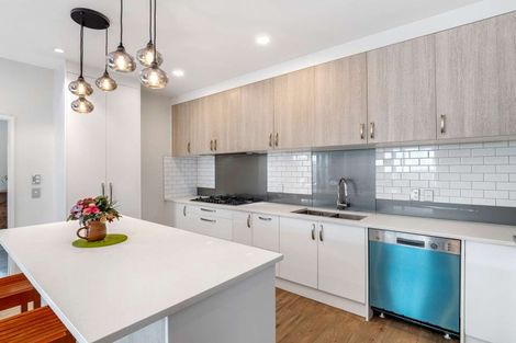 Photo of property in 9 Cooladawson Drive, Flat Bush, Auckland, 2019