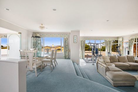 Photo of property in 83 Onetaunga Road, Chatswood, Auckland, 0626