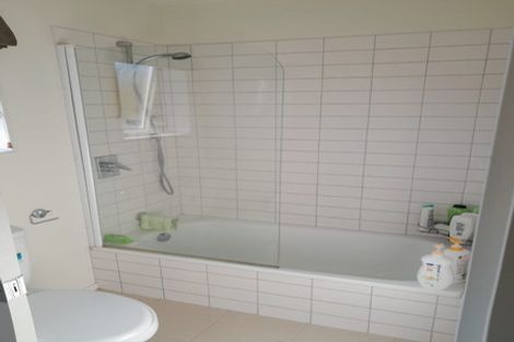 Photo of property in 4a Hamilton Place, Pukekohe, 2120