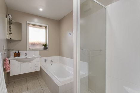 Photo of property in 19 Caleb Place, Northwood, Christchurch, 8051