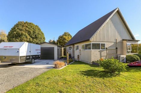 Photo of property in 1/68 Kinloch Road, Kinloch, Taupo, 3377
