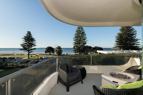Photo of property in 21 Maunganui Road, Mount Maunganui, 3116