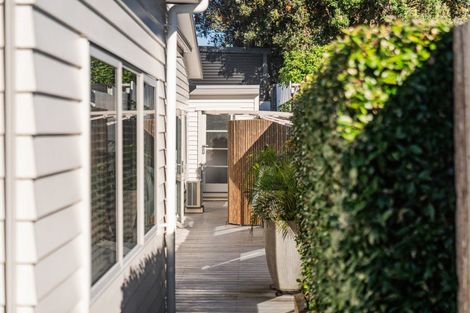 Photo of property in 10 Oceanair Drive, Pauanui, Hikuai, 3579